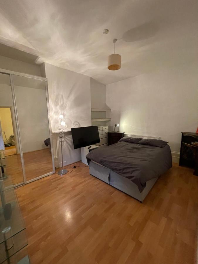 Elmdene Road - Large Room Londyn Zewnętrze zdjęcie